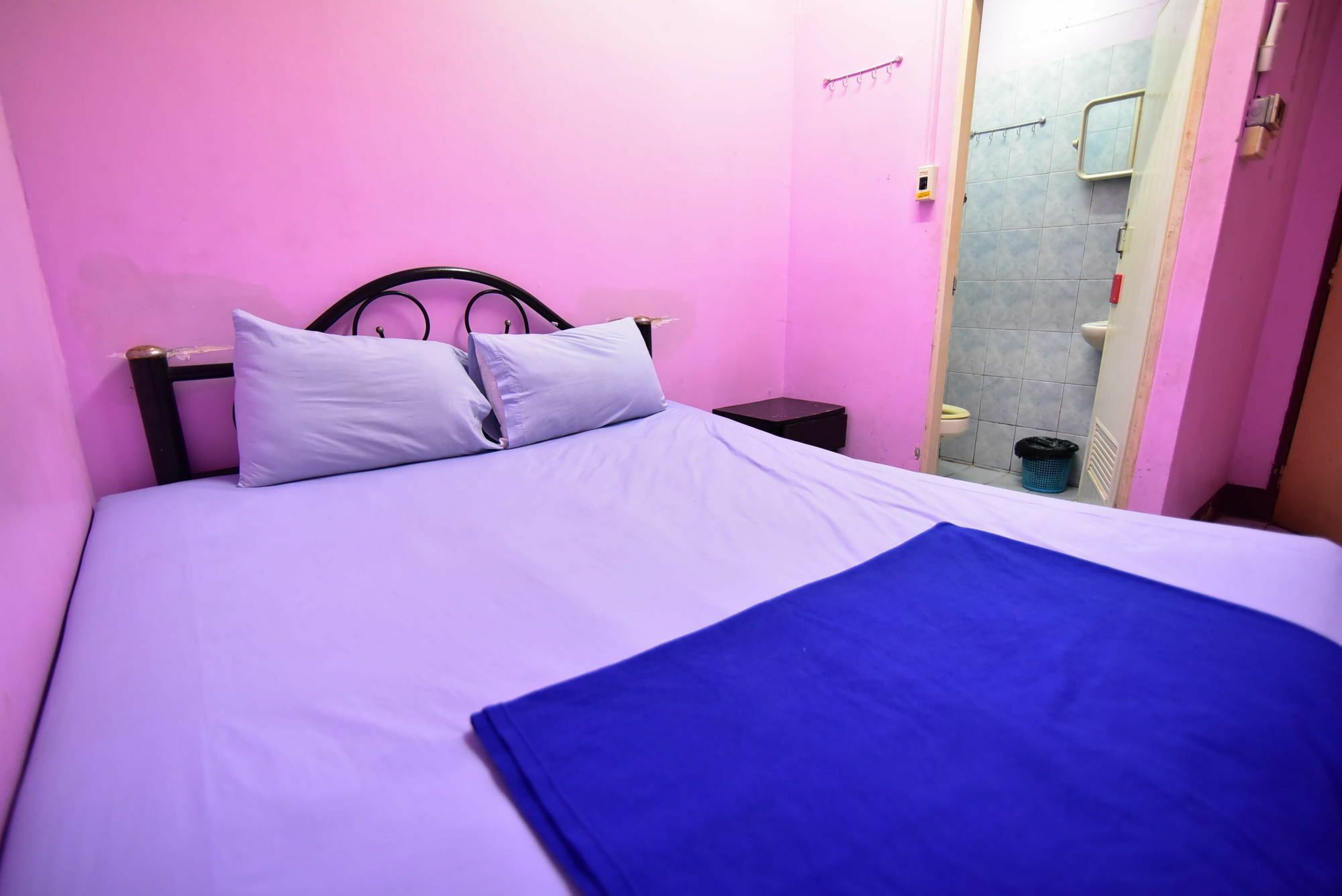 Khaosan Rainbow Hostel Bangkok Extérieur photo