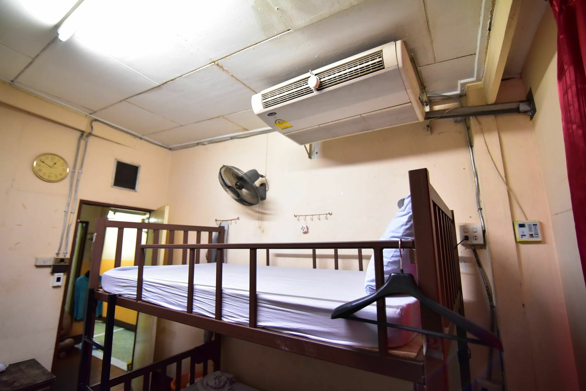 Khaosan Rainbow Hostel Bangkok Extérieur photo